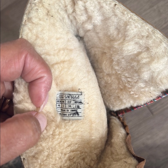 UGG Tan Winter Boots - Picture 8 of 9